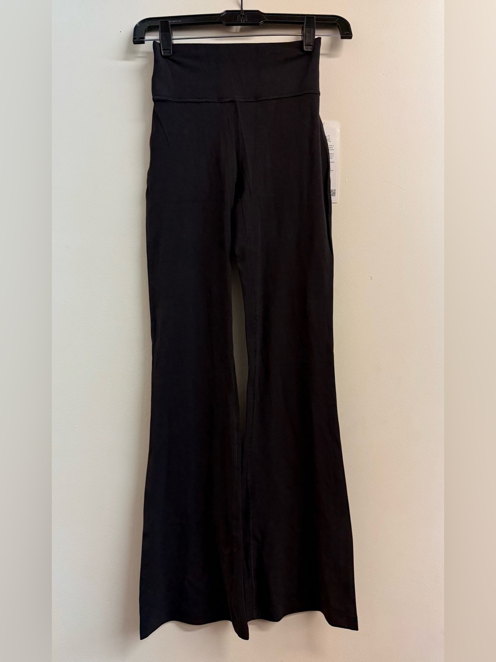 LuluLemon Groove HR Nulu Flared Pant *SHORT in Black